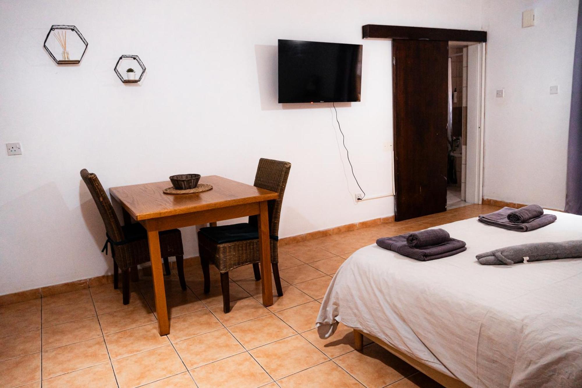 Hostel Nissus Urban Agia Napa Zimmer foto